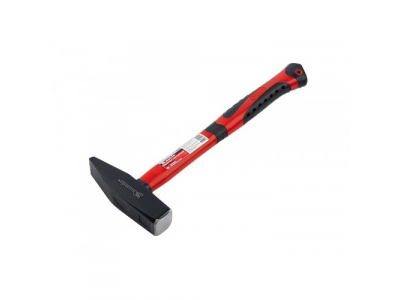 Молоток слесарный, 600 г, фибергласовая обрезиненная рукоятка// MATRIX