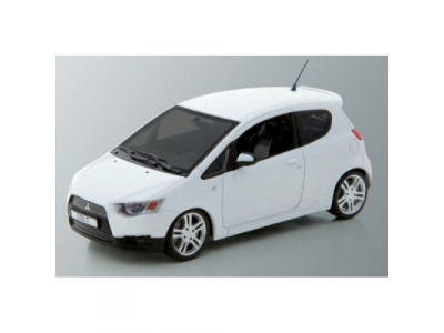 Модель автомобиля Mitsubishi Colt 3-door, 1:43 scale, White, артикул MME50129 от Mitsubishi Модель автомобиля Mitsubishi Colt 3-door, 1:43 scale, White, артикул MME50129
